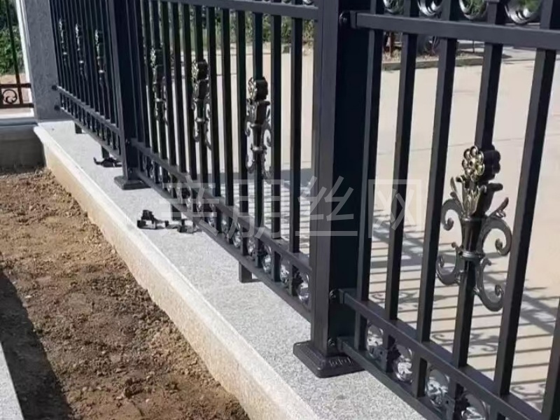 护栏